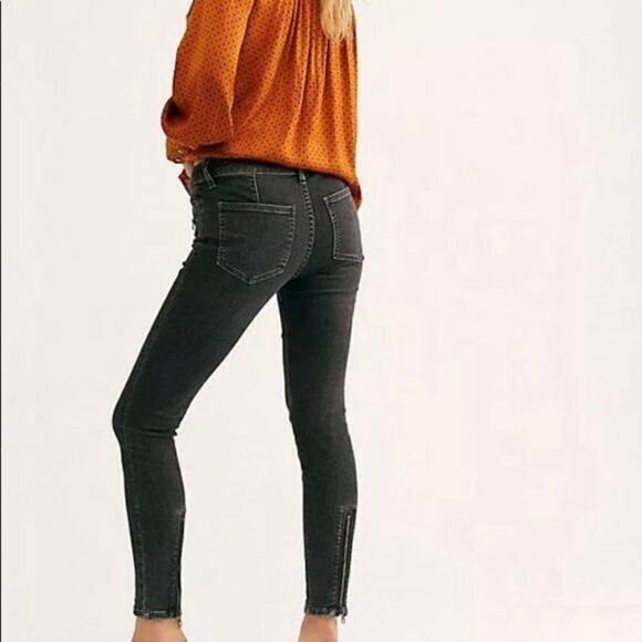 NWT FP Jet low skinny jeans. Size 24 - Picture 2 of 6